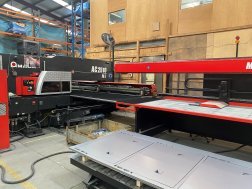 Amada AC 2510 NT Punch Machine with LKI MP250 Load/Unload Automation